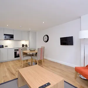 Destiny Scotland New Town Apartment