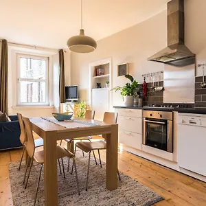  Apartment Lovely